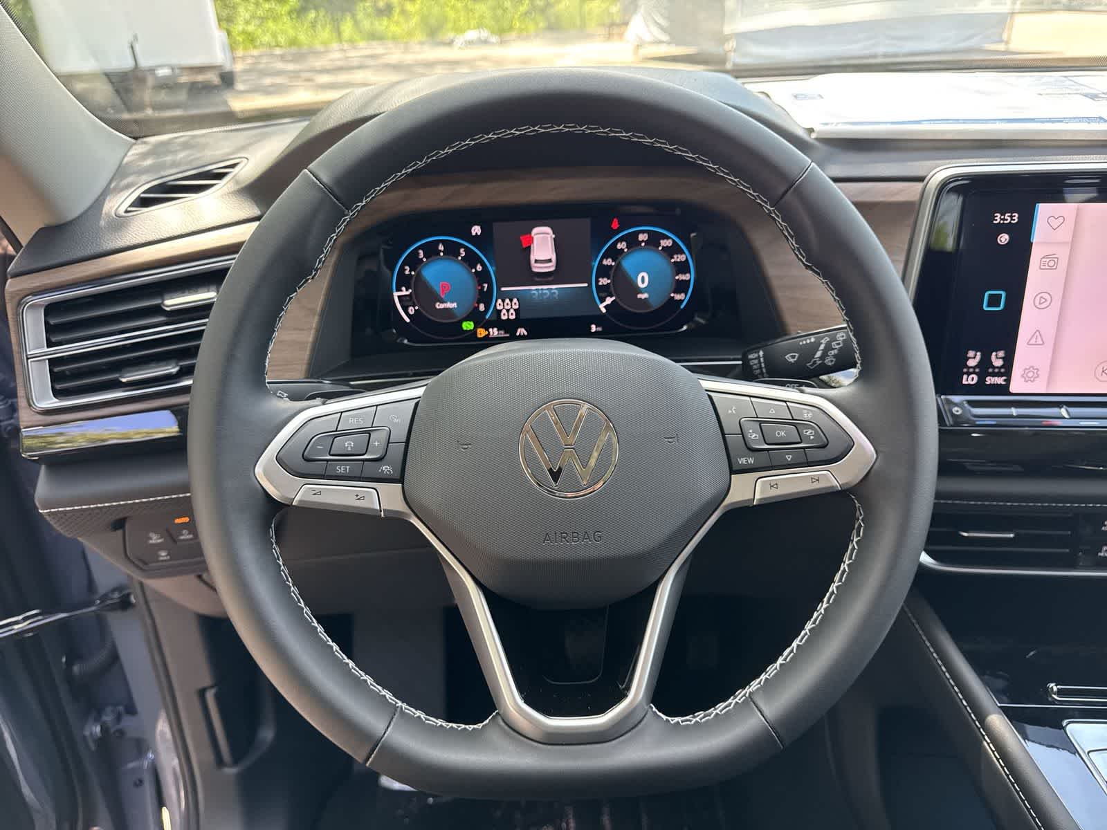 Volkswagen Atlas 2.0T SE con tecnología 2026