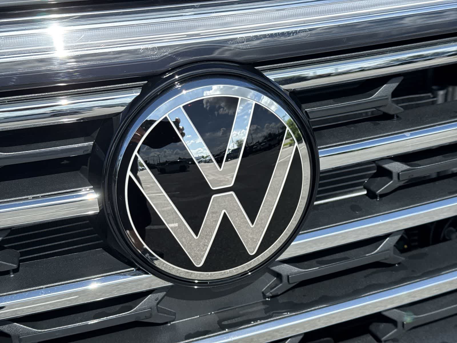 Volkswagen Atlas 2.0T SE con tecnología 2026