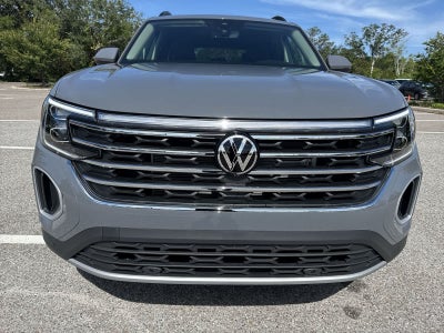 Volkswagen Atlas 2.0T SE con tecnología 2026
