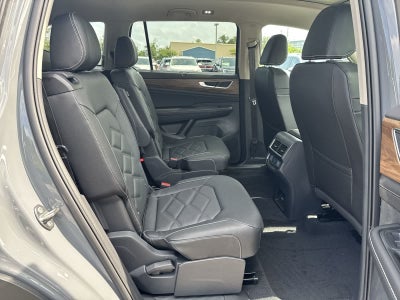 Volkswagen Atlas 2.0T SE con tecnología 2026