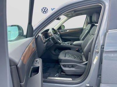 Volkswagen Atlas 2.0T SE con tecnología 2026