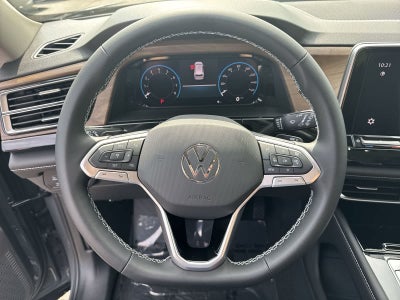 Volkswagen Atlas 2.0T SE con tecnología 2026