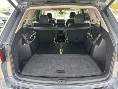 Volkswagen Atlas 2.0T SE con tecnología 2026