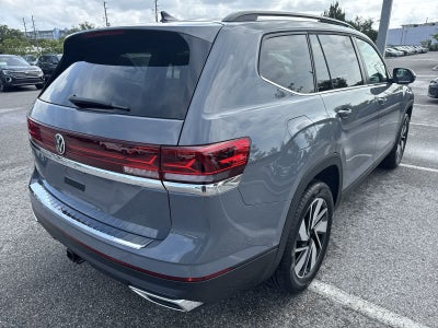 Volkswagen Atlas 2.0T SE con tecnología 2026