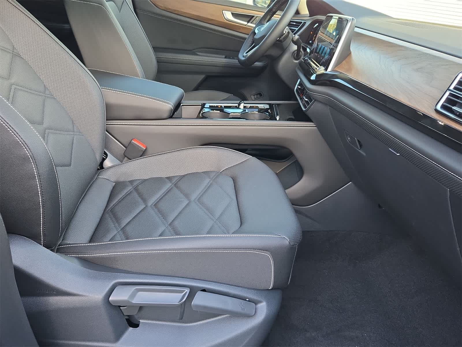 2026 Volkswagen Atlas 2.0T SE c/ Tecnología