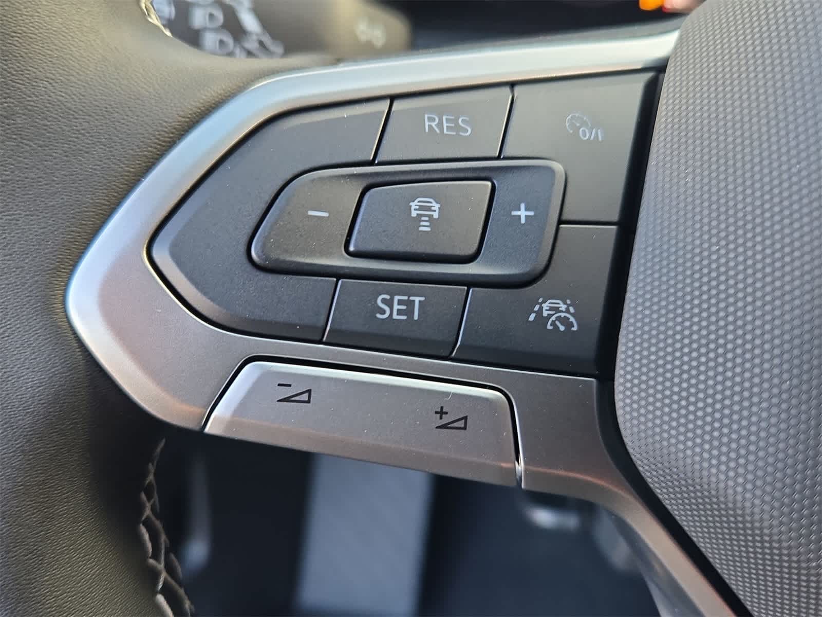 2026 Volkswagen Atlas 2.0T SE c/ Tecnología