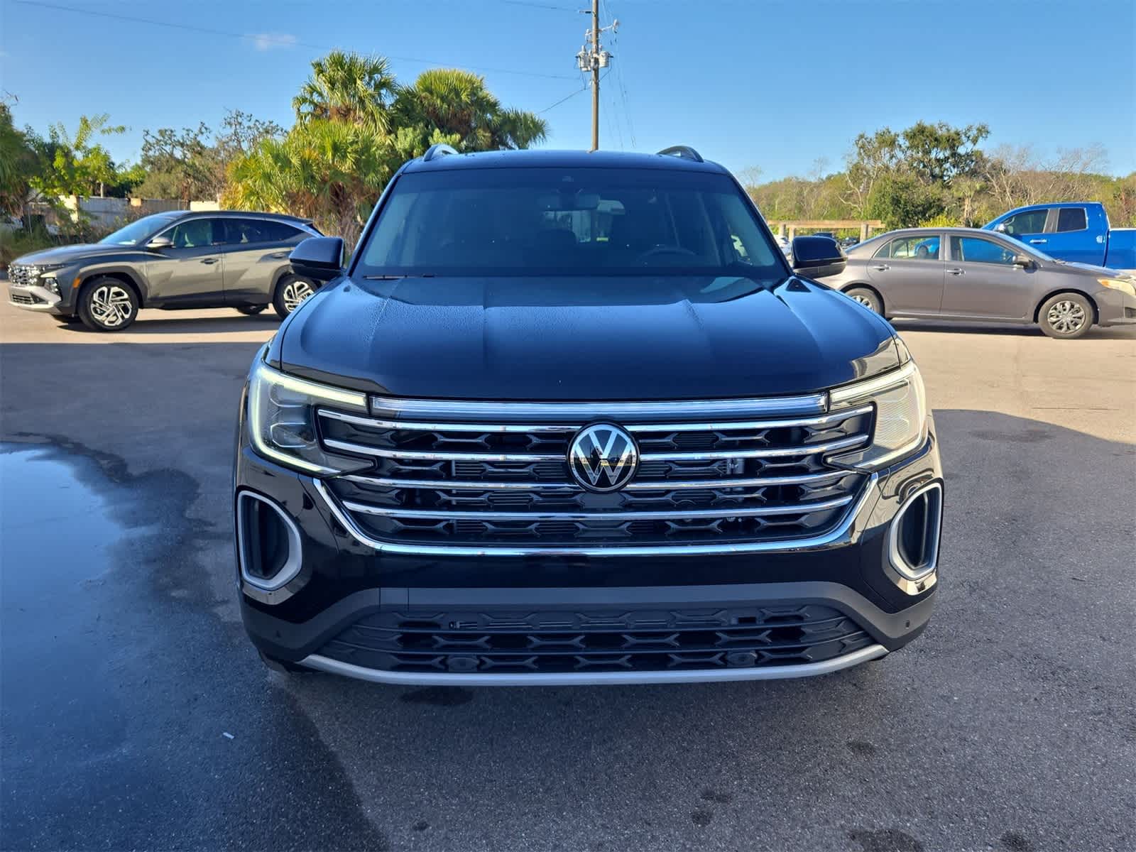 Volkswagen Atlas 2.0T SE con tecnología 2026