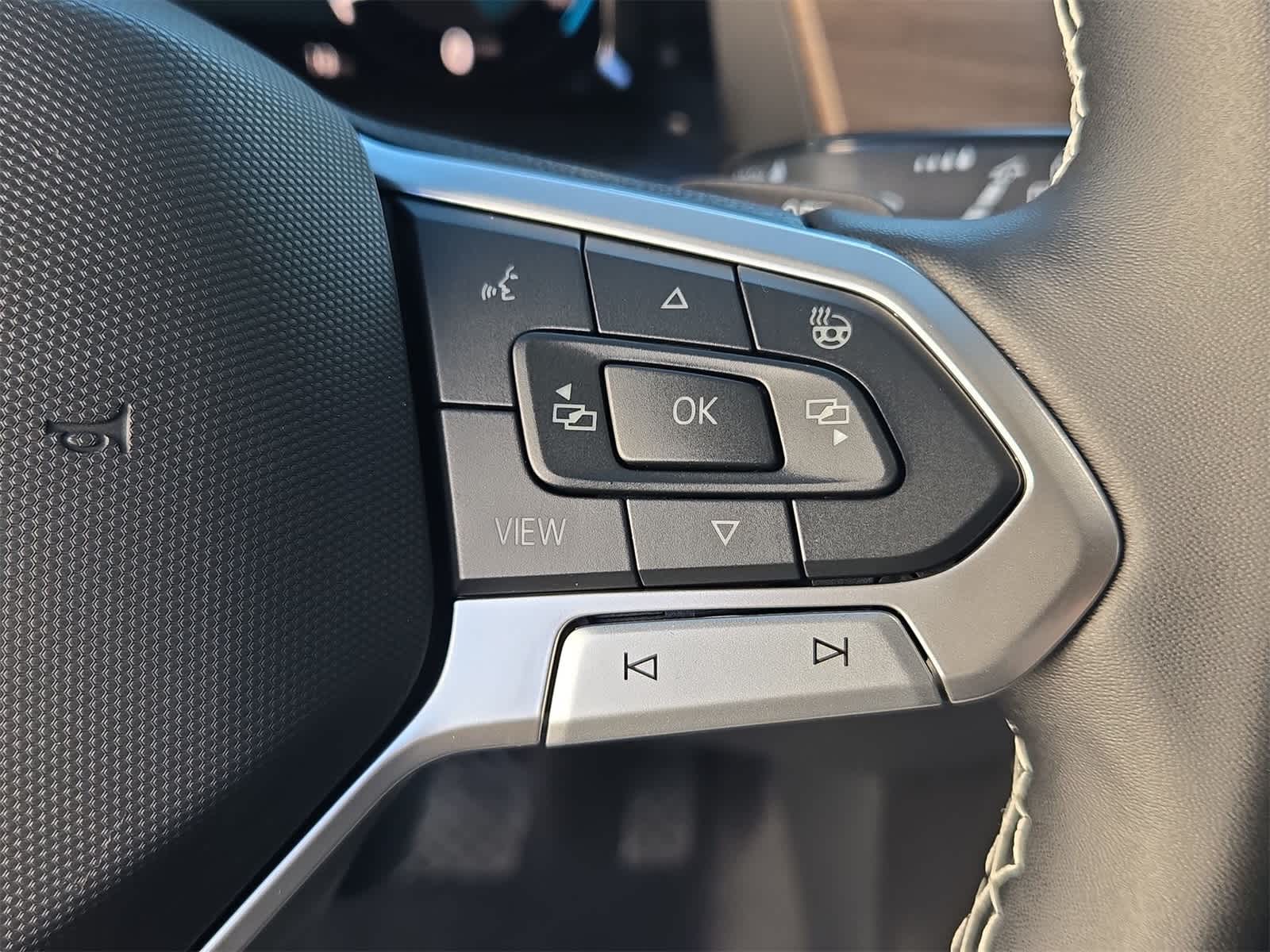 Volkswagen Atlas 2.0T SE con tecnología 2026