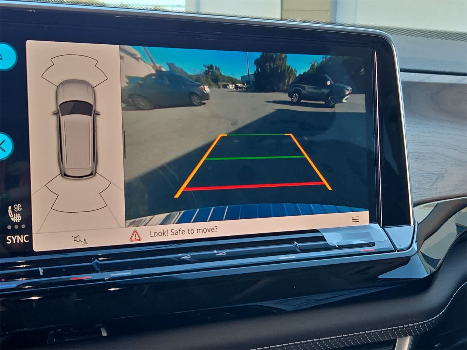 Volkswagen Atlas 2.0T SE con tecnología 2026