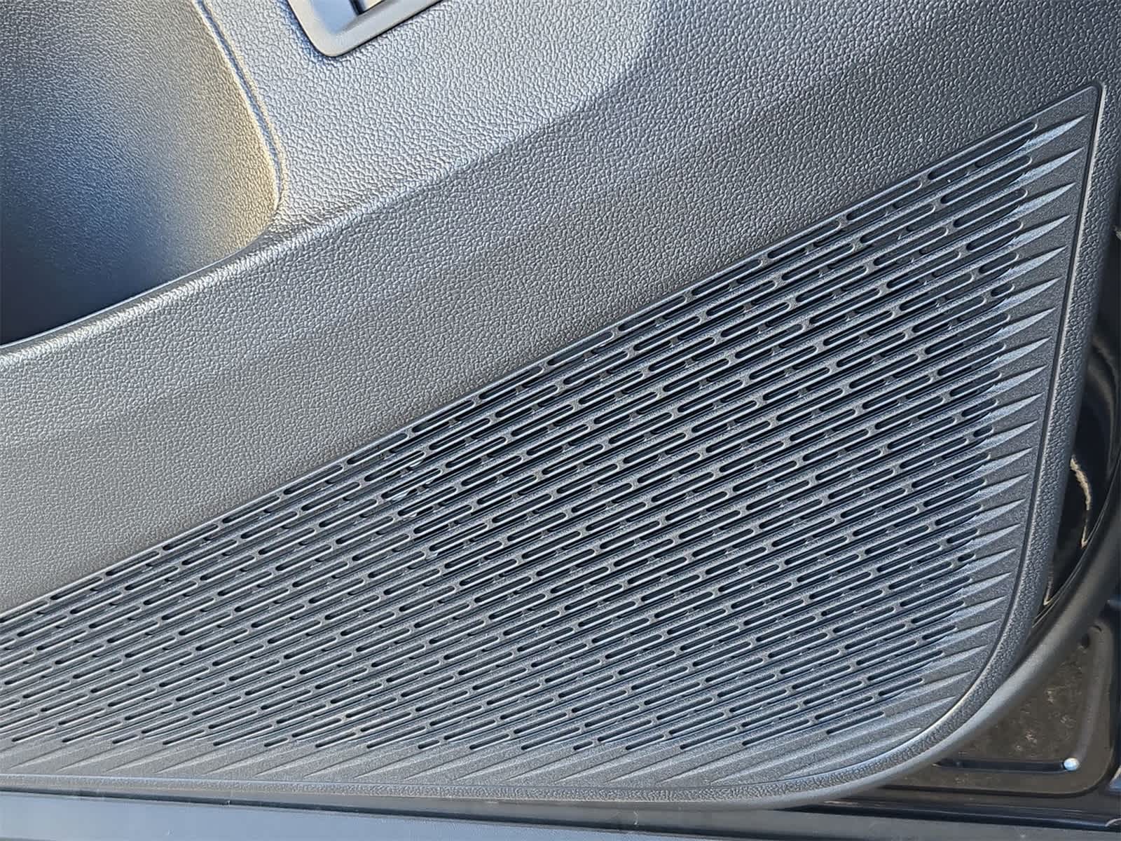 Volkswagen Atlas 2.0T SE con tecnología 2026