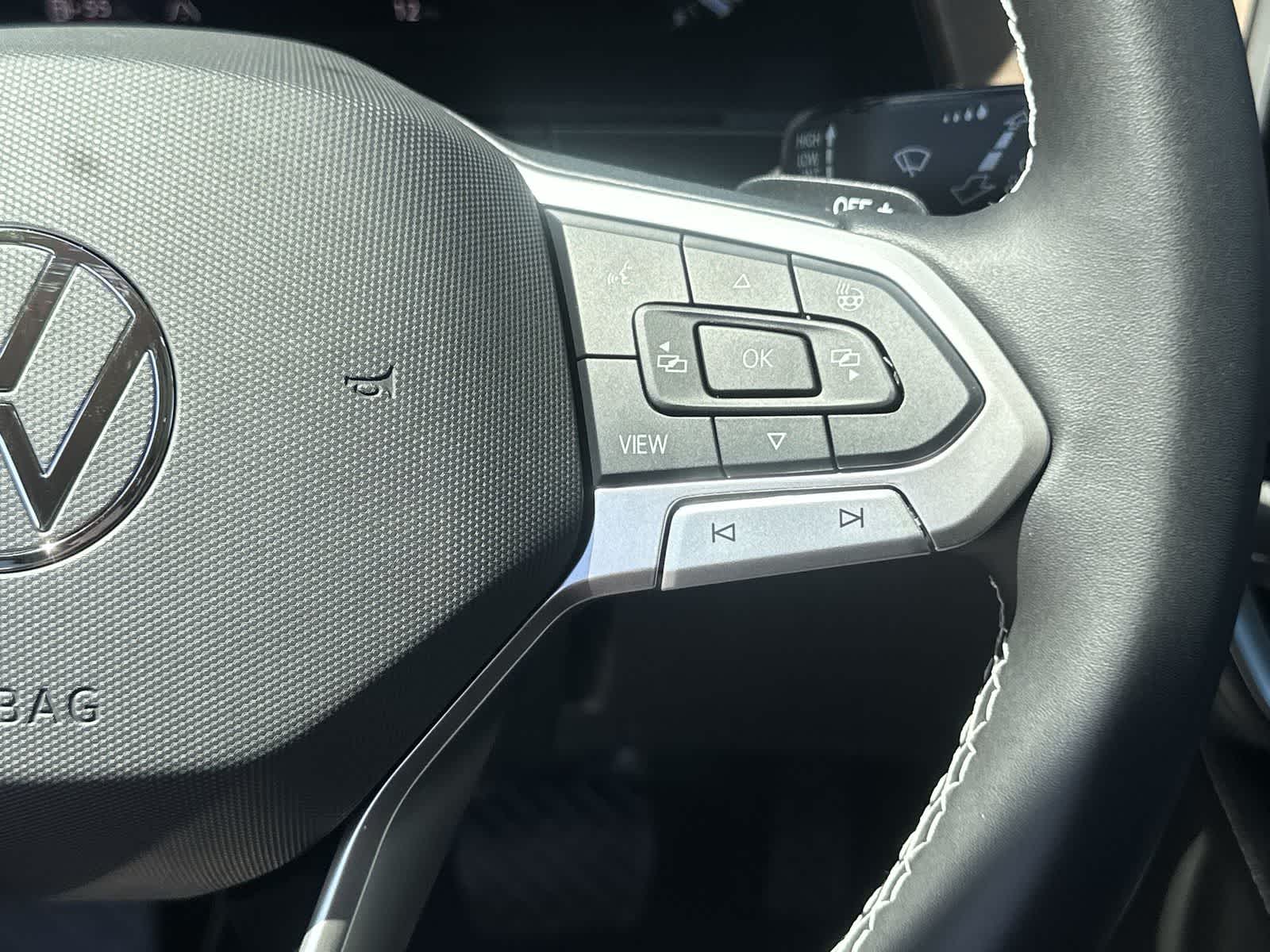 Volkswagen Atlas 2.0T SE con tecnología 2026