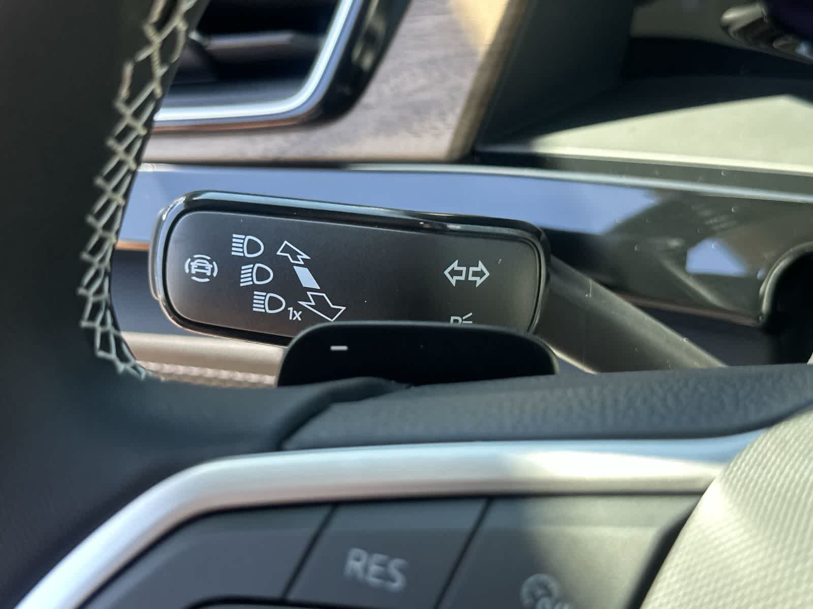 Volkswagen Atlas 2.0T SE con tecnología 2026