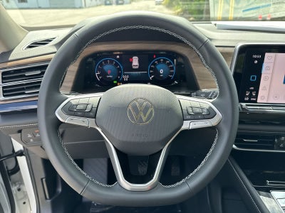 Volkswagen Atlas 2.0T SE con tecnología 2026