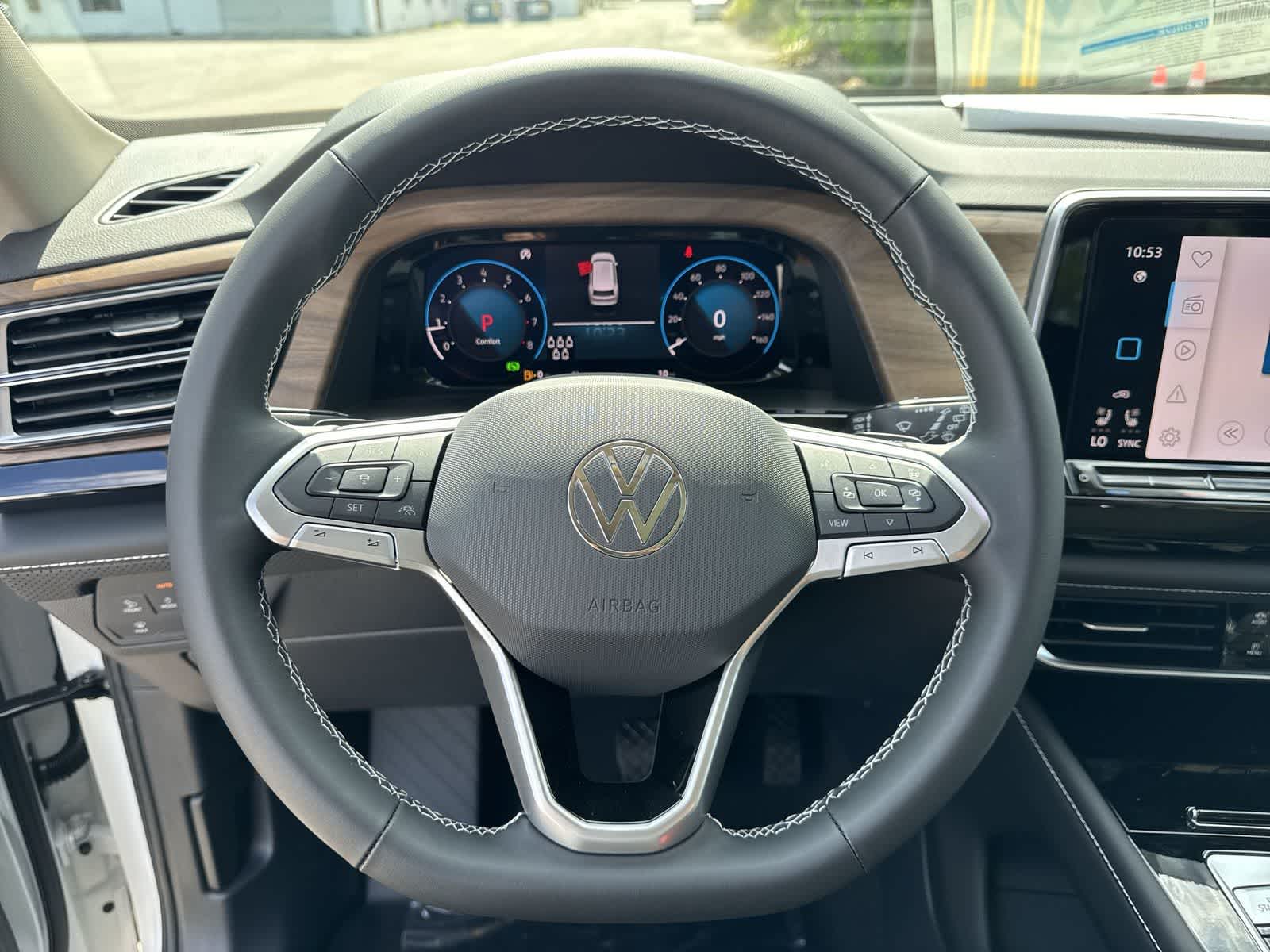 Volkswagen Atlas 2.0T SE con tecnología 2026