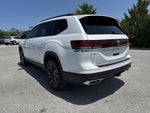 Volkswagen Atlas 2.0T SE con tecnología 2026
