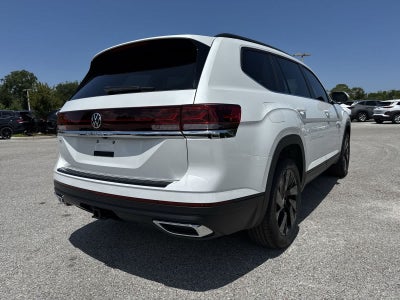 Volkswagen Atlas 2.0T SE con tecnología 2026