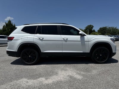 Volkswagen Atlas 2.0T SE con tecnología 2026