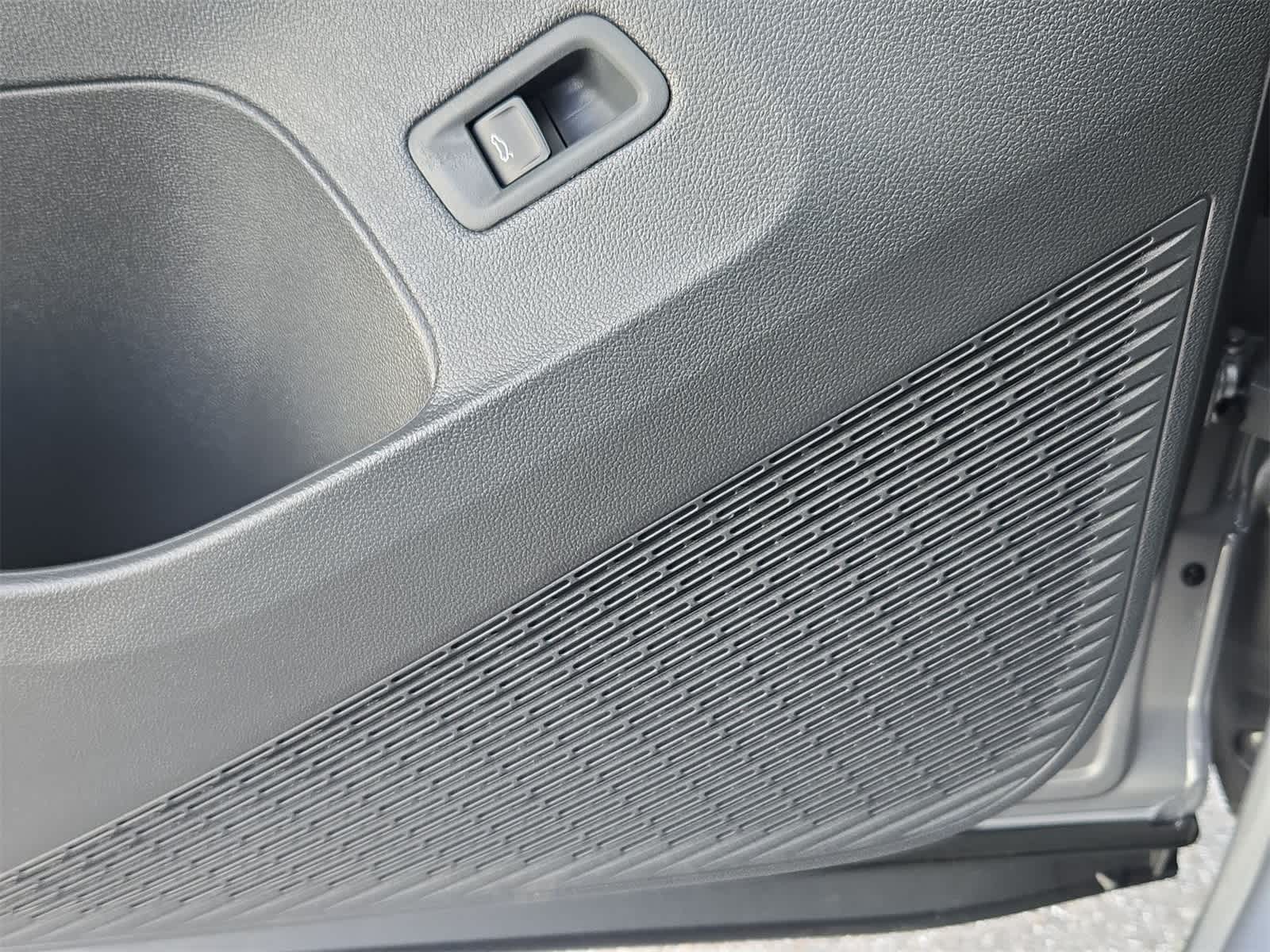 Volkswagen Atlas 2.0T SE con tecnología 2026