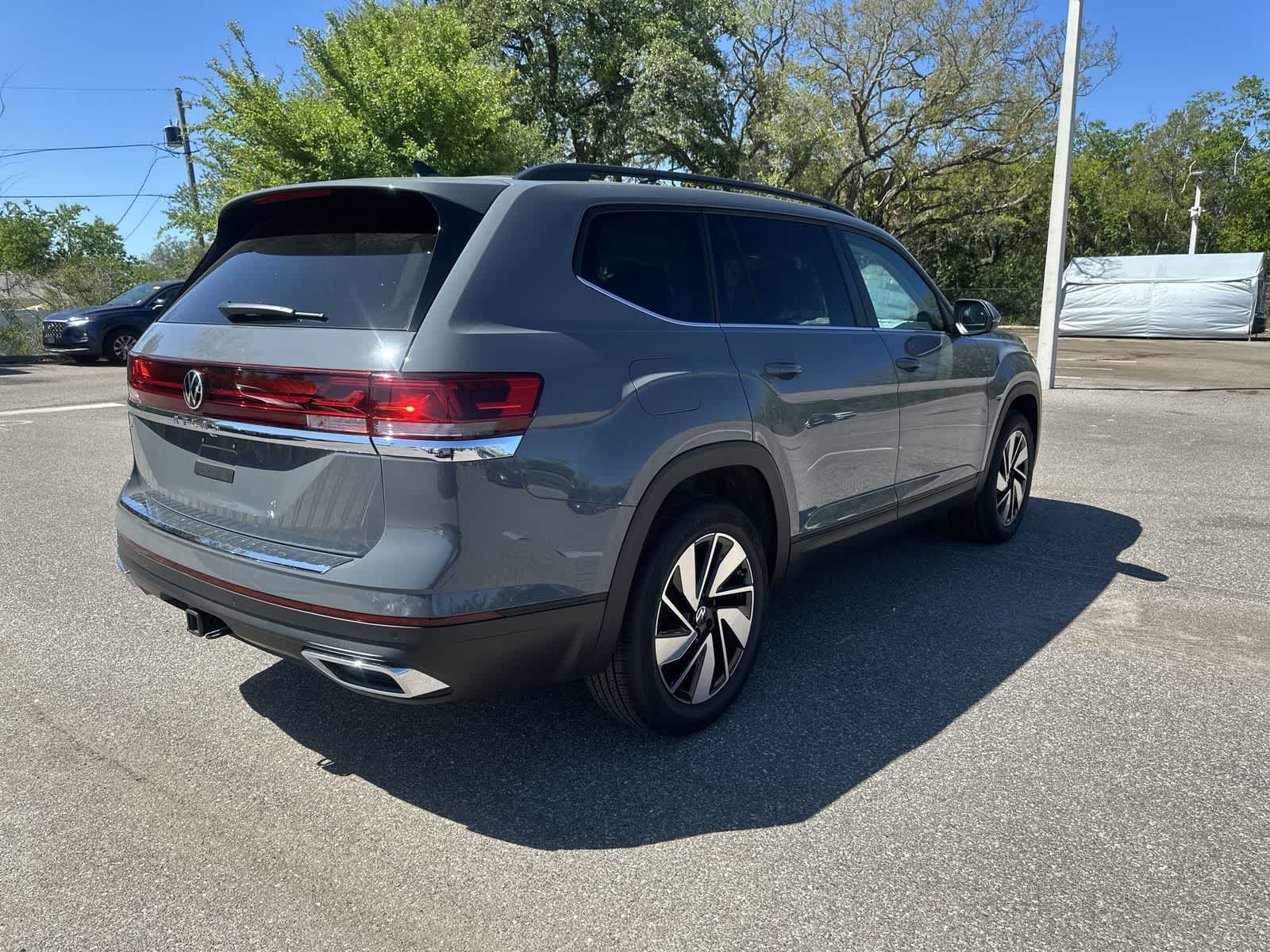 Volkswagen Atlas 2.0T SE con tecnología 2026
