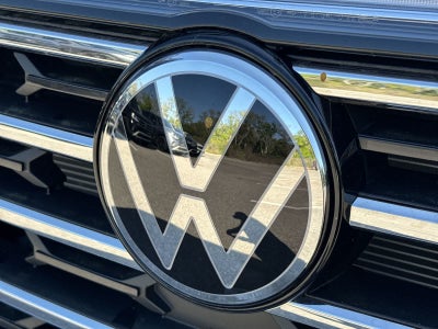 Volkswagen Atlas 2.0T SE con tecnología 2026