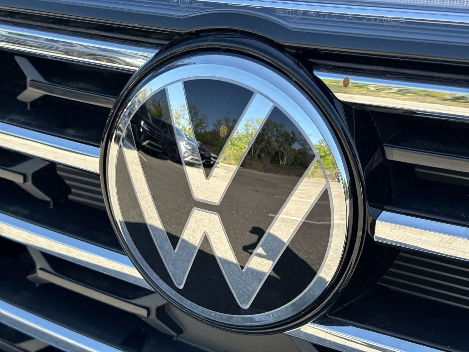 Volkswagen Atlas 2.0T SE con tecnología 2026