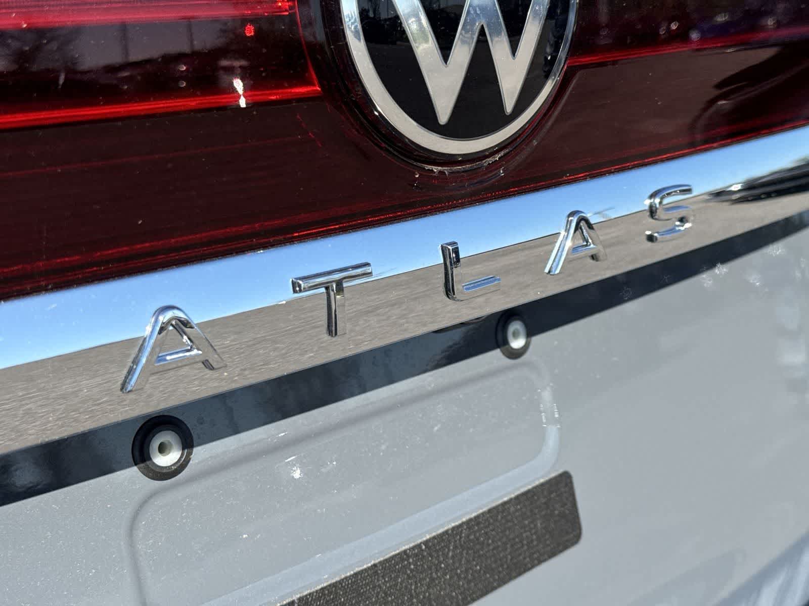 Volkswagen Atlas 2.0T SE con tecnología 2026