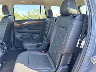 Volkswagen Atlas 2.0T SE con tecnología 2026