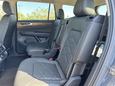 Volkswagen Atlas 2.0T SE con tecnología 2026