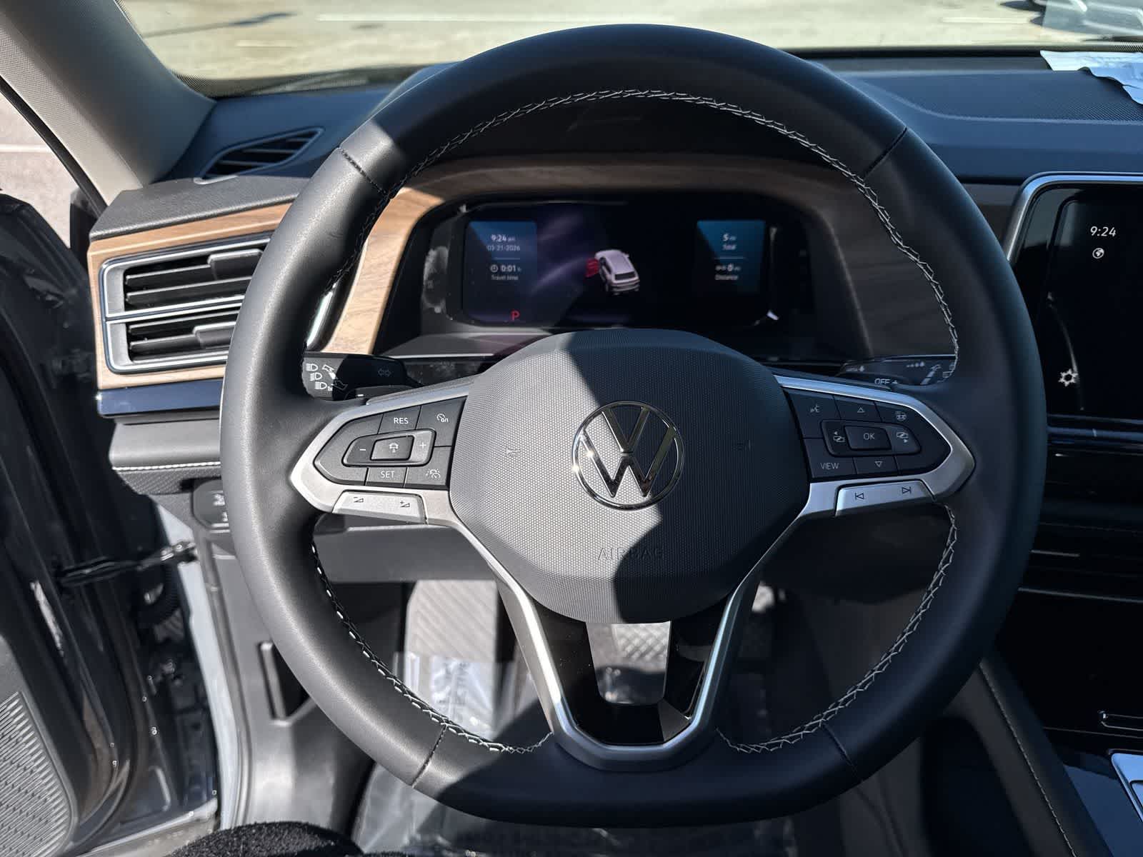 Volkswagen Atlas 2.0T SE con tecnología 2026