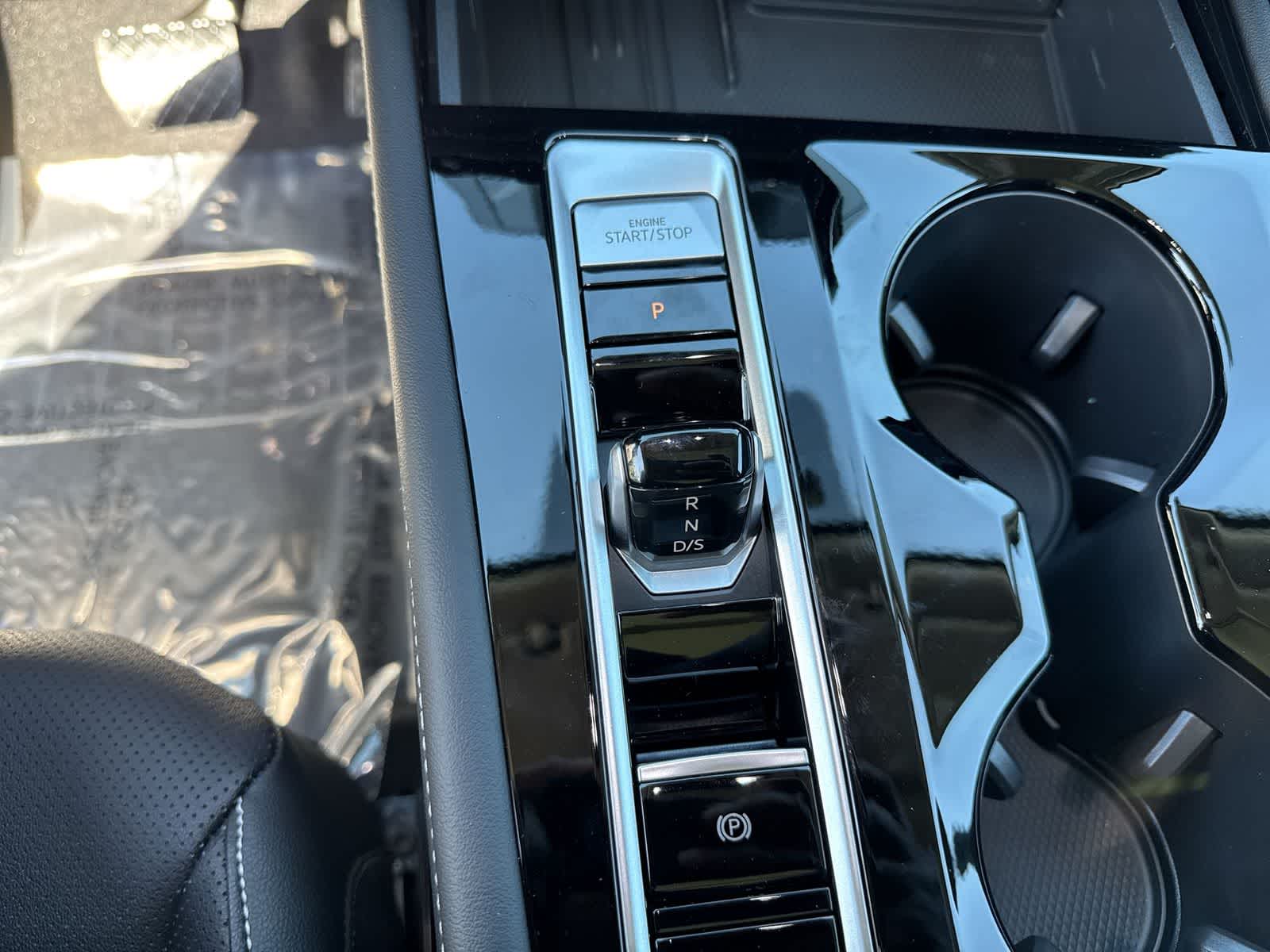 Volkswagen Atlas 2.0T SE con tecnología 2026