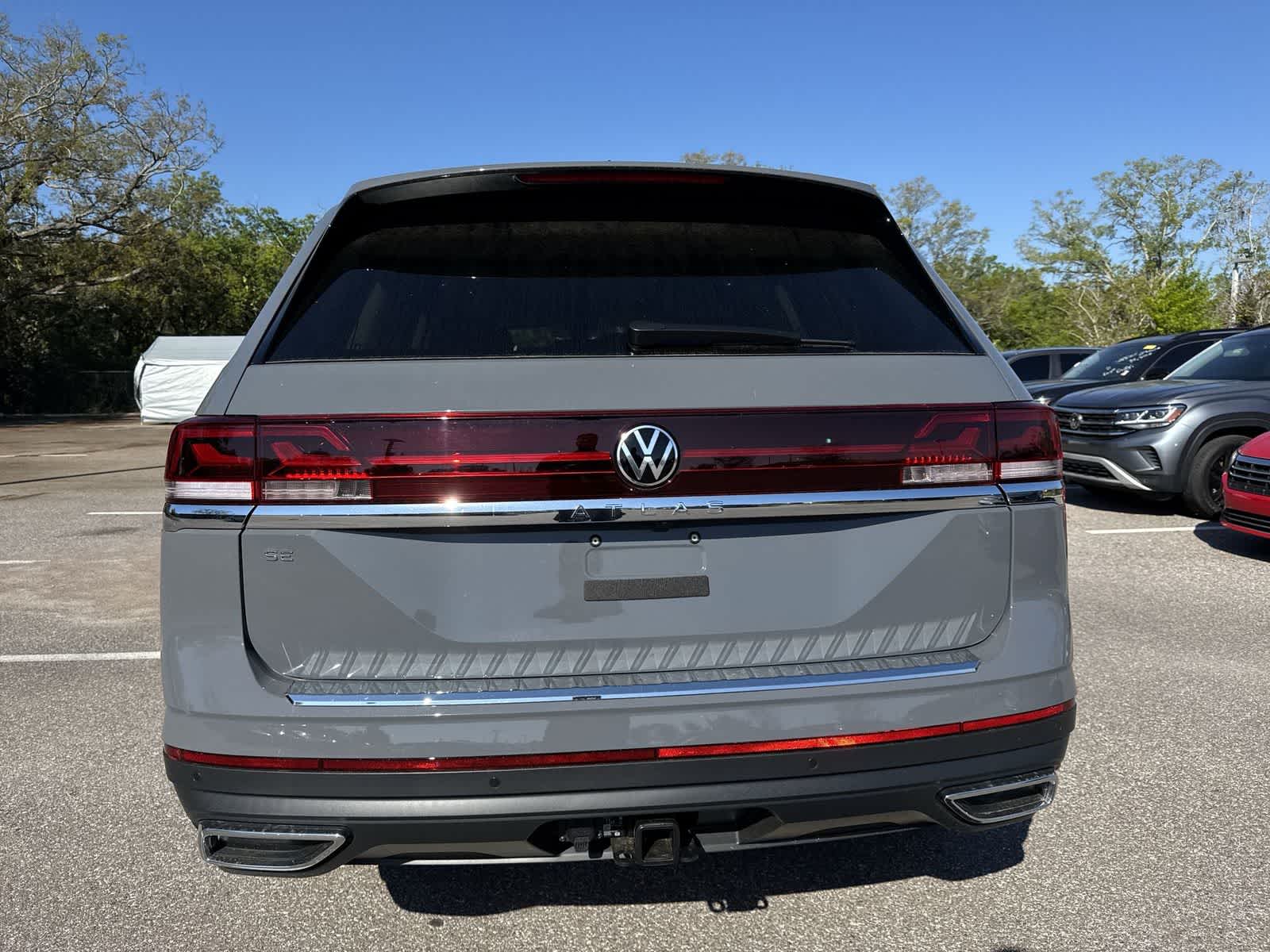 Volkswagen Atlas 2.0T SE con tecnología 2026