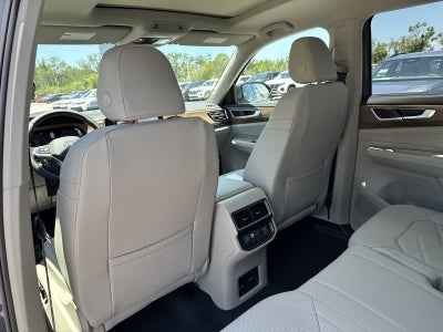 Volkswagen Atlas 2.0T SE con tecnología 2026