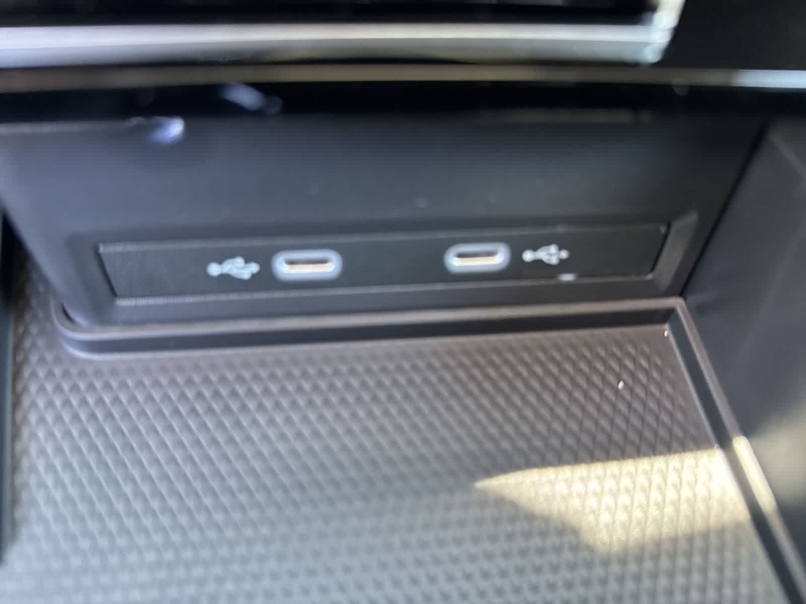 Volkswagen Atlas 2.0T SE con tecnología 2026