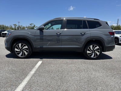 Volkswagen Atlas 2.0T SE con tecnología 2026