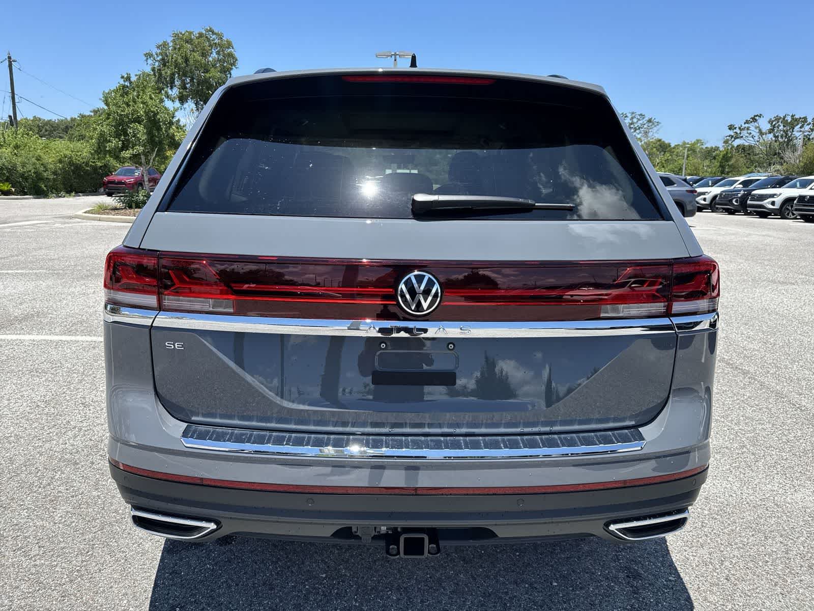 Volkswagen Atlas 2.0T SE con tecnología 2026