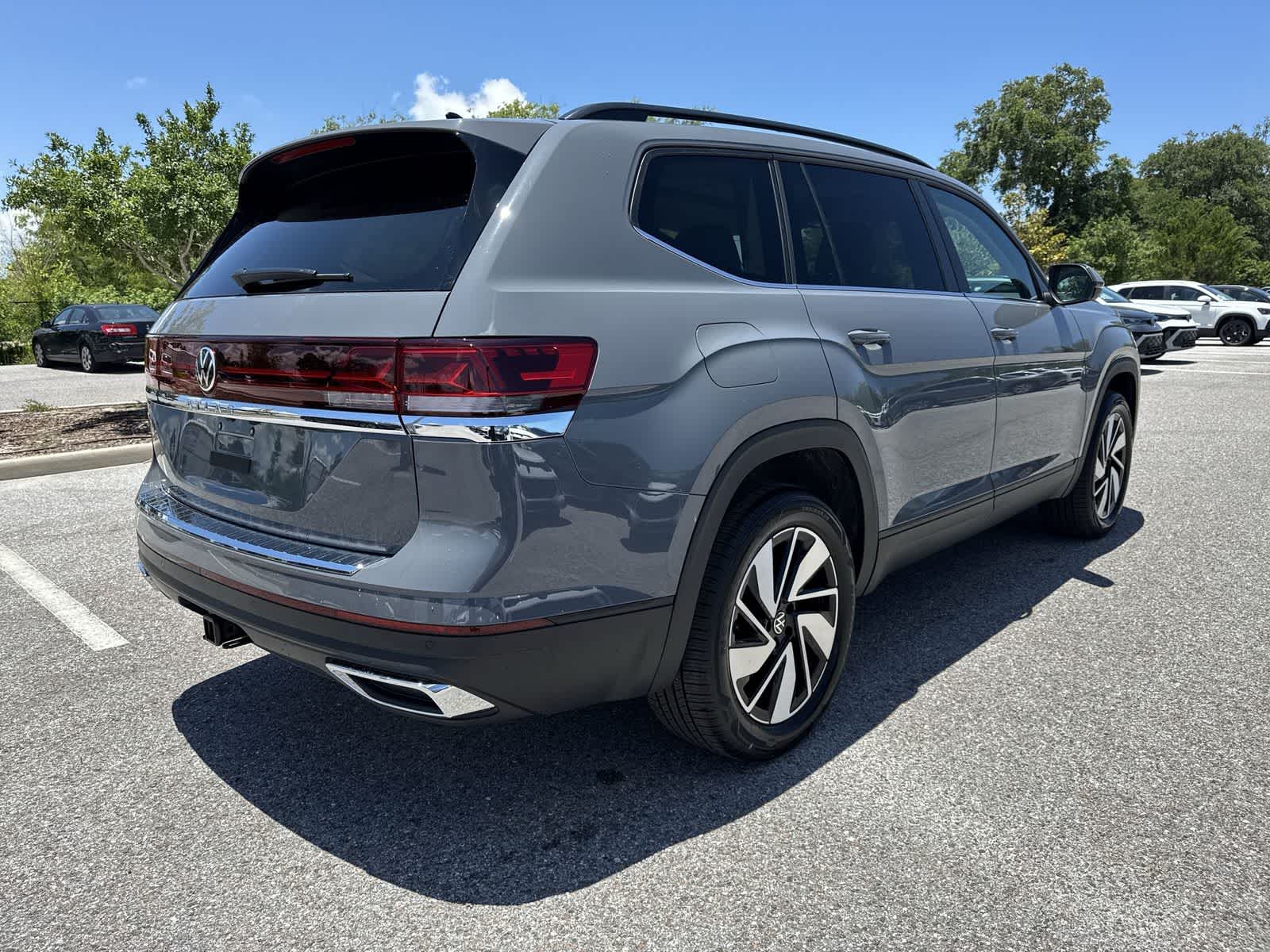 Volkswagen Atlas 2.0T SE con tecnología 2026