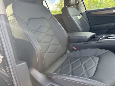 Volkswagen Atlas 2.0T SE con tecnología 2026