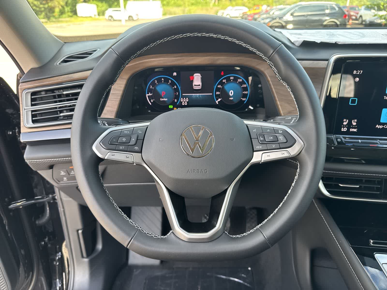 Volkswagen Atlas 2.0T SE con tecnología 2026