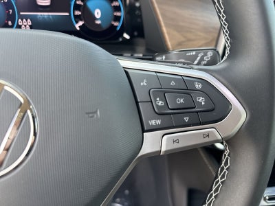 Volkswagen Atlas 2.0T SE con tecnología 2026