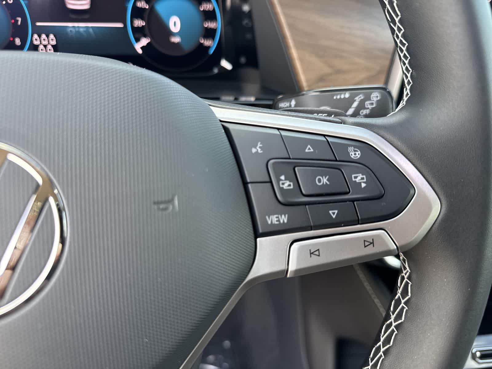 Volkswagen Atlas 2.0T SE con tecnología 2026