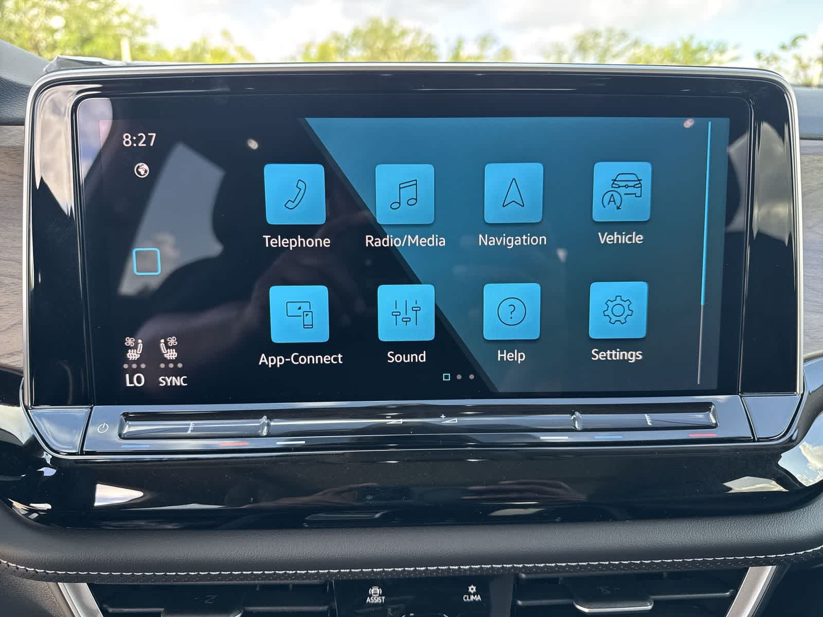 Volkswagen Atlas 2.0T SE con tecnología 2026