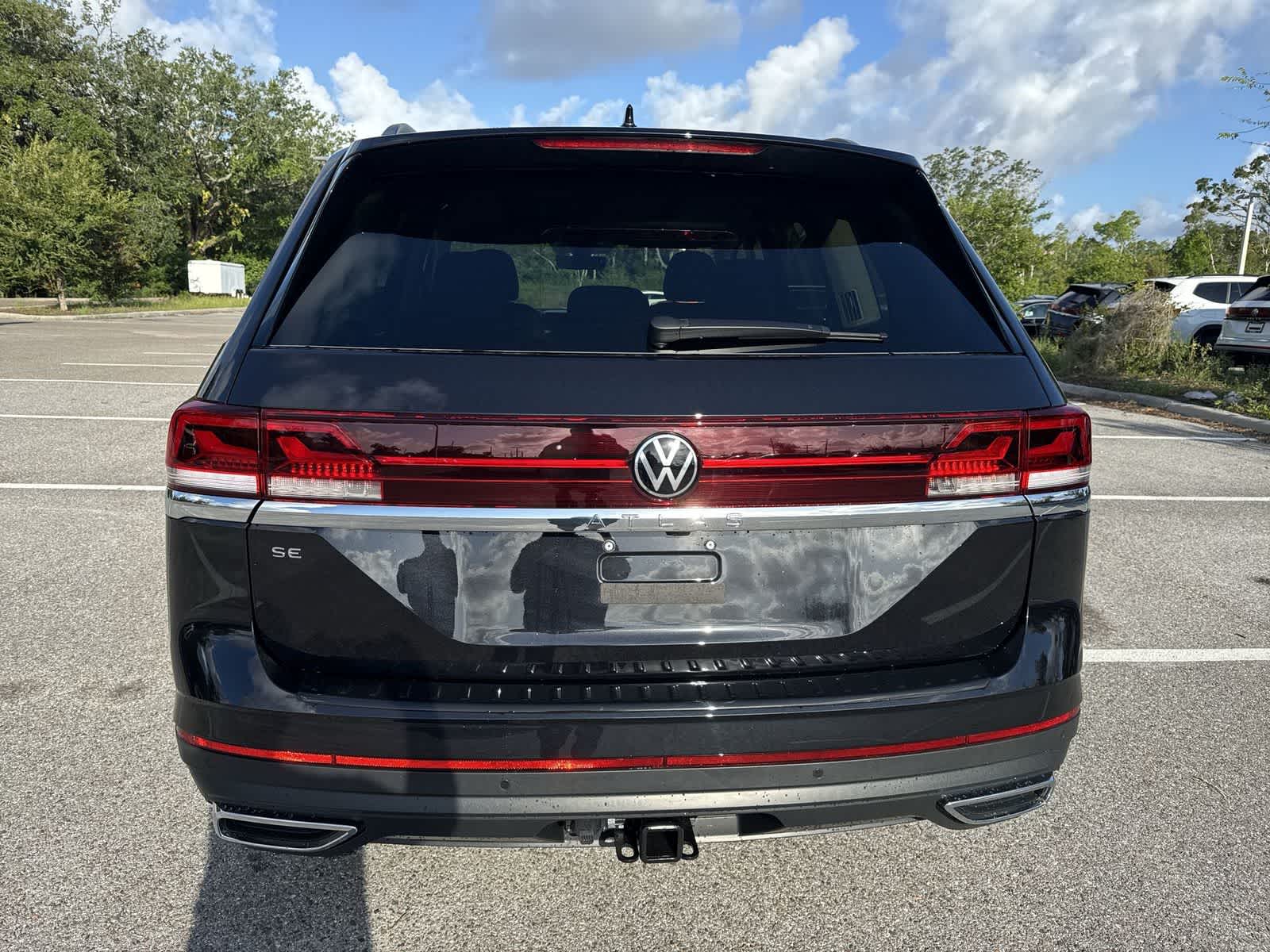 Volkswagen Atlas 2.0T SE con tecnología 2026