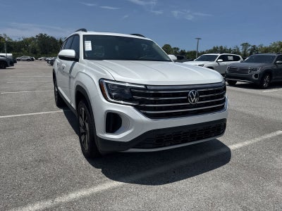Volkswagen Atlas 2.0T SE con tecnología 2026
