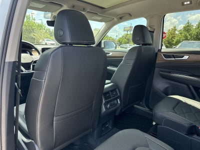Volkswagen Atlas 2.0T SE con tecnología 2026
