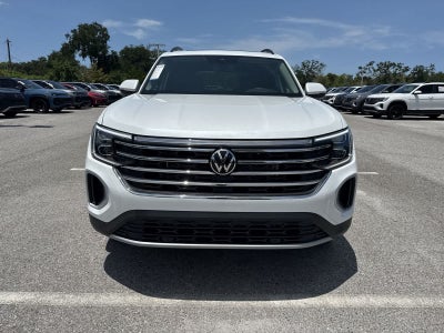 Volkswagen Atlas 2.0T SE con tecnología 2026
