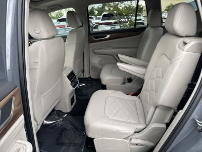 Volkswagen Atlas 2.0T SE con tecnología 2026
