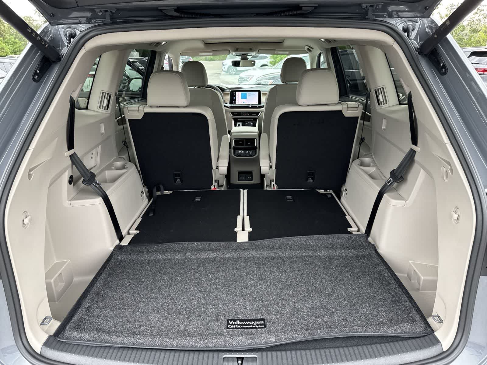 Volkswagen Atlas 2.0T SE con tecnología 2026