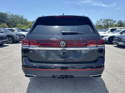 Volkswagen Atlas 2.0T SE con tecnología 2026