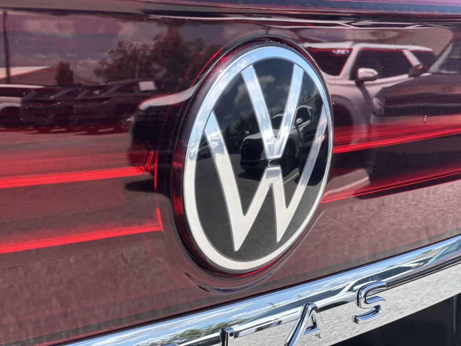 Volkswagen Atlas 2.0T SE con tecnología 2026
