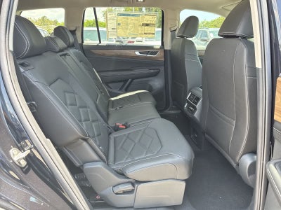 Volkswagen Atlas 2.0T SE con tecnología 2026